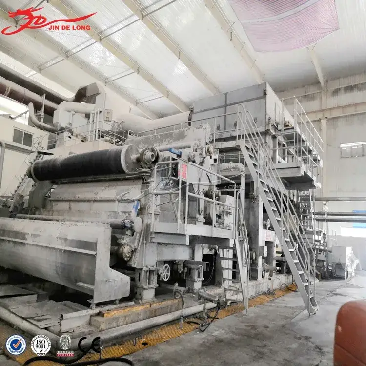 Thiết bị sản xuất giấy vệ sinh hình trụ độc đáo, sản xuất tại Trung Quốc