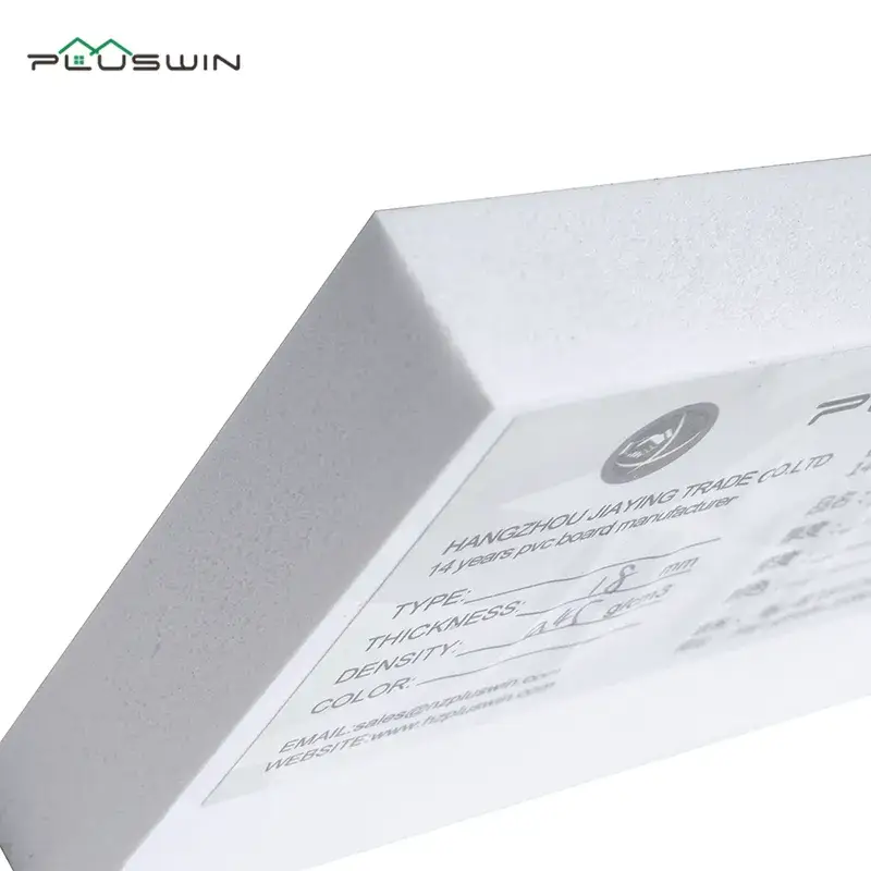 Thảm Bọt PVC Celuka Trắng Chịu Lực 30mm: Độ Cứng Cao, Phù Hợp Cho Đa Dạng Ứng Dụng