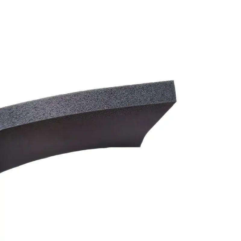 Tấm foam chất lượng cao giúp hỗ trợ việc điều chỉnh hình dáng giày dép