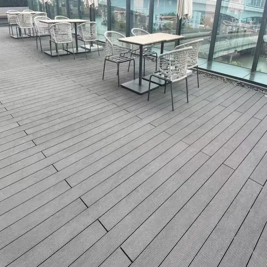 Ván sàn WPC cao cấp với thiết kế vân gỗ tạo không gian 3D độc đáo